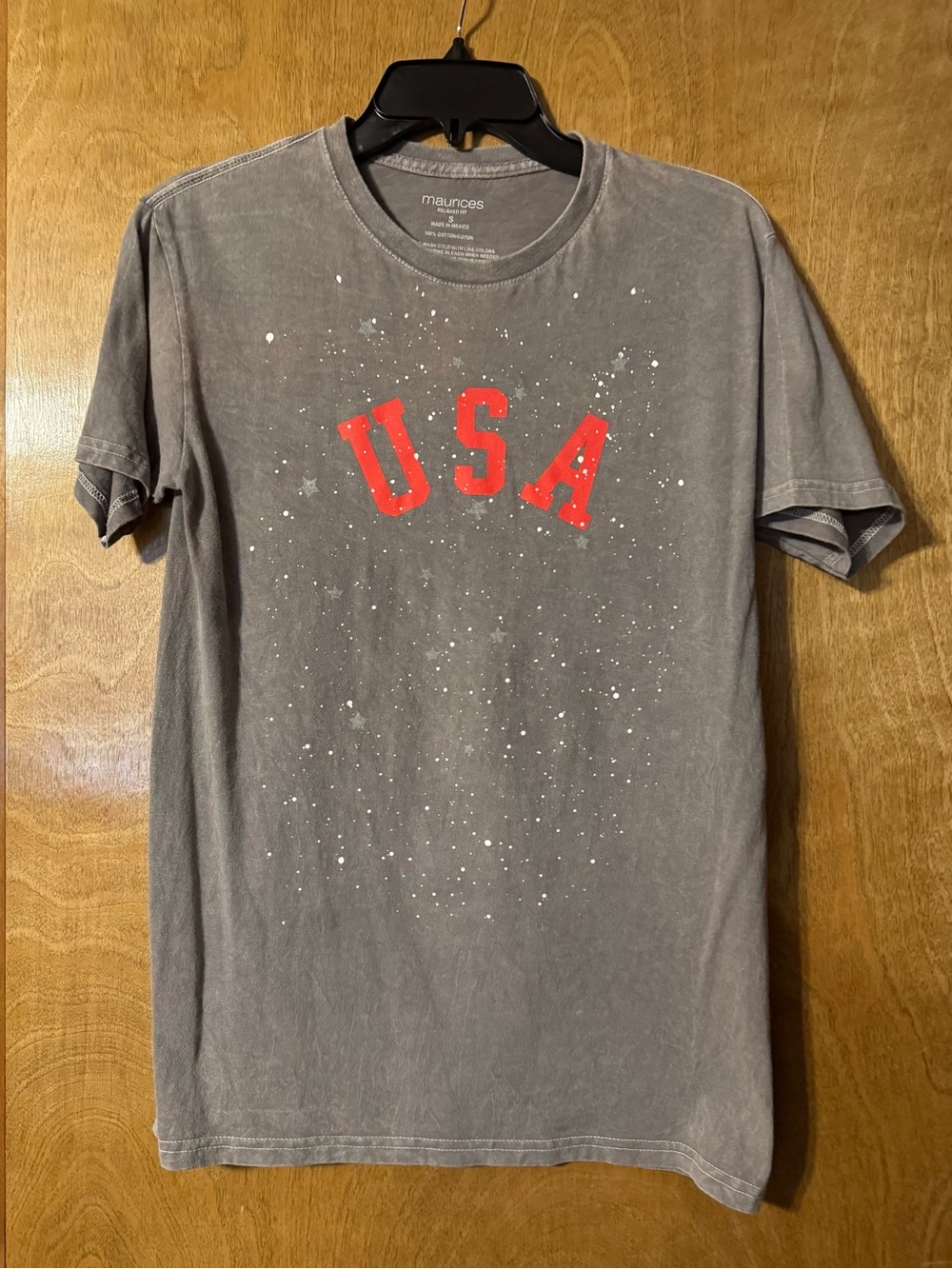 Maurices Ladies Gray USA Graphic Tee with Red Lettering only worn once